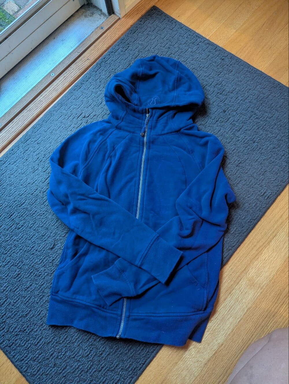 Women’s Blue Zip-Up Scuba Hoodie